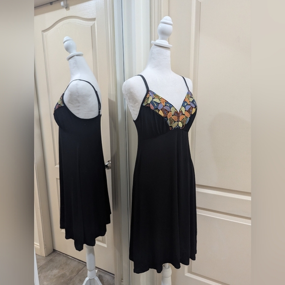 Beautiful nightie size M - Picture 2 of 5